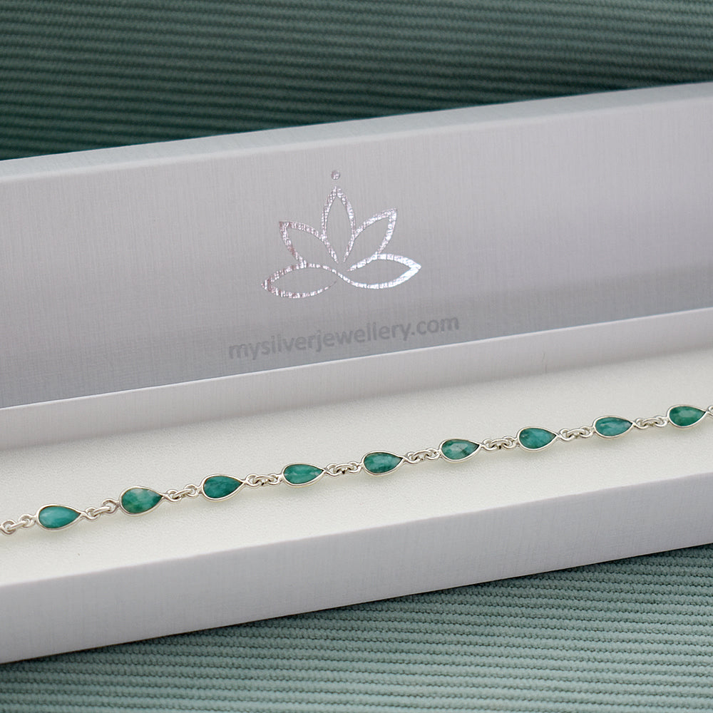 Bridget dainty marquis emerald quartz bracelet