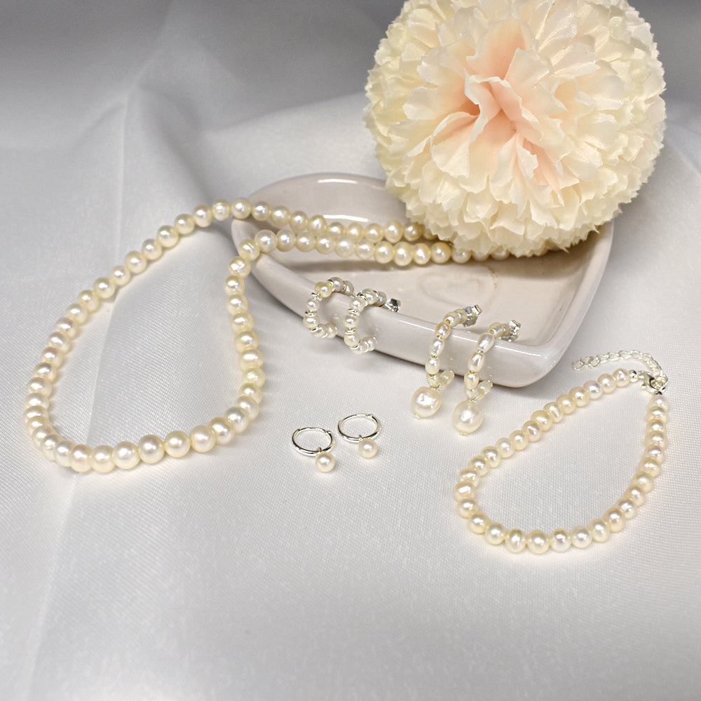 Elsie classic pearl bracelet