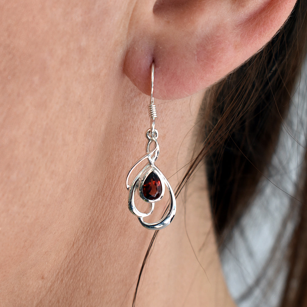 Betsy swirl garnet earrings