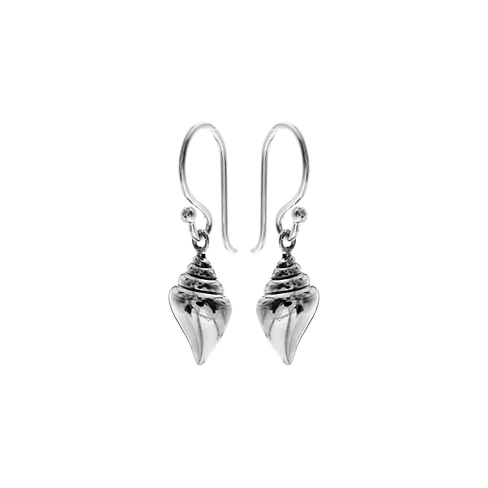 Mila conch shell earrings