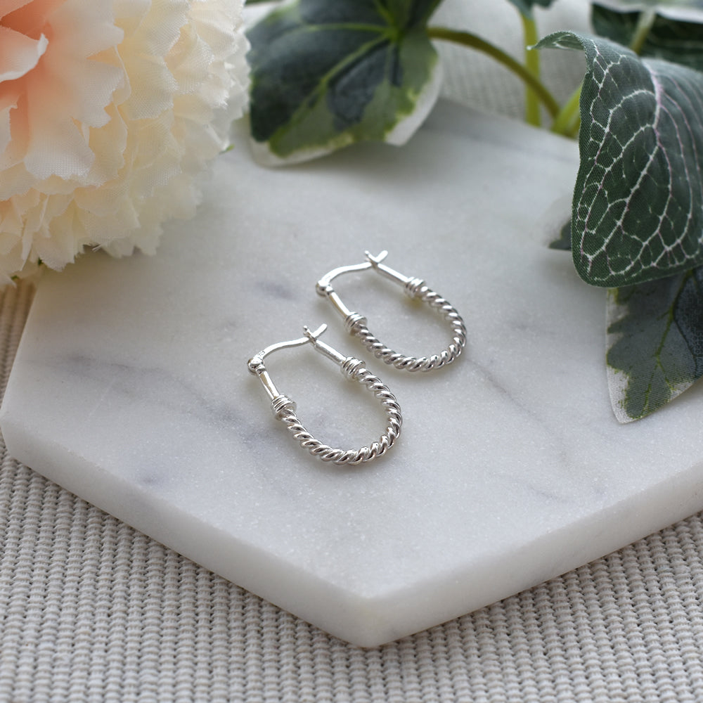 Phoebe long rope hoops