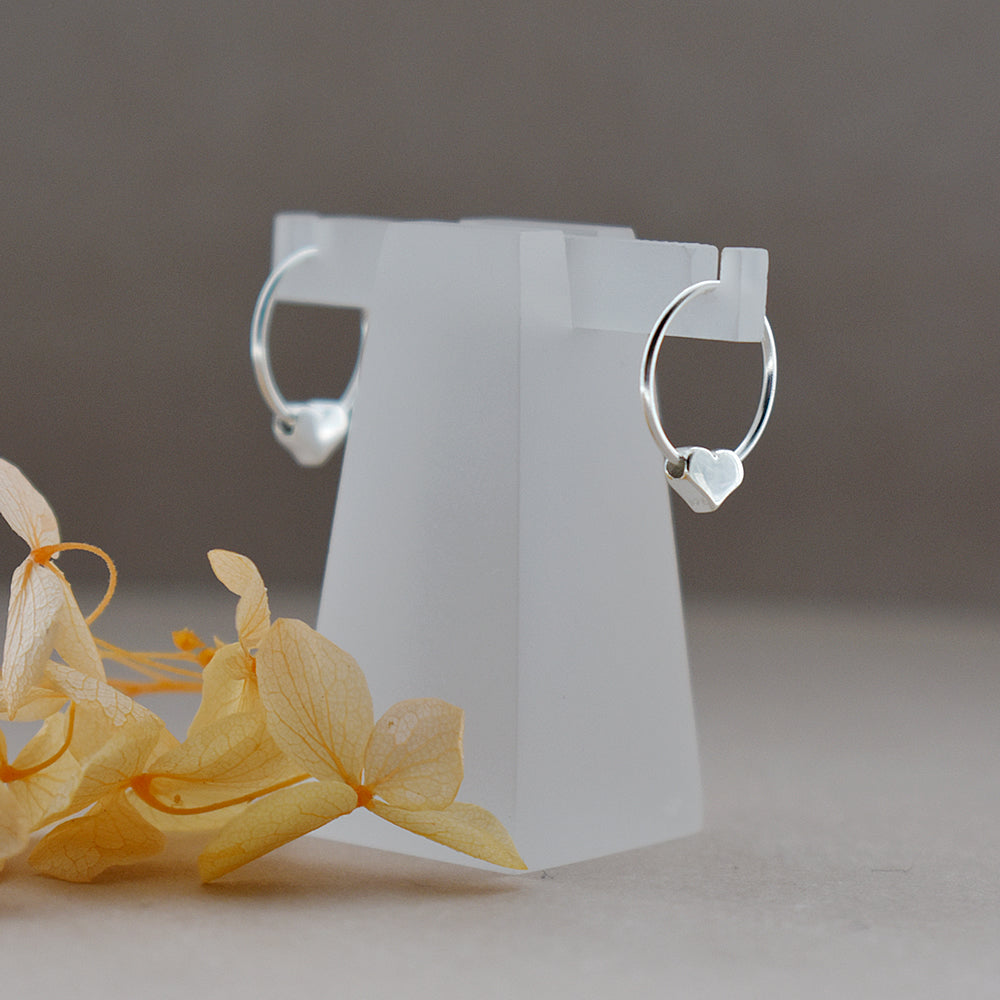 Amora side heart hoop earrings