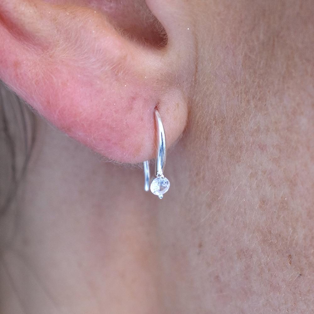 Carrie fixed hook solitaire earrings