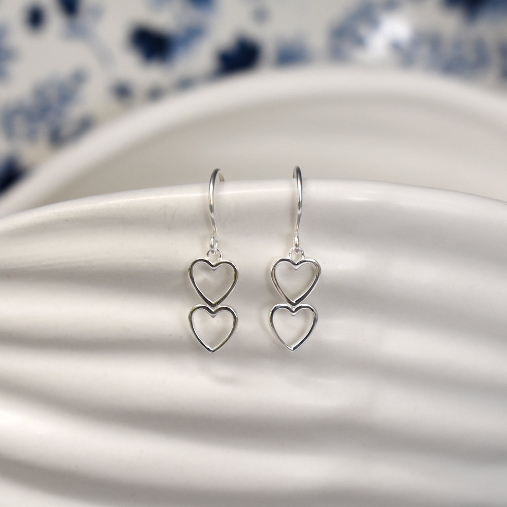 Lily double heart outline earrings
