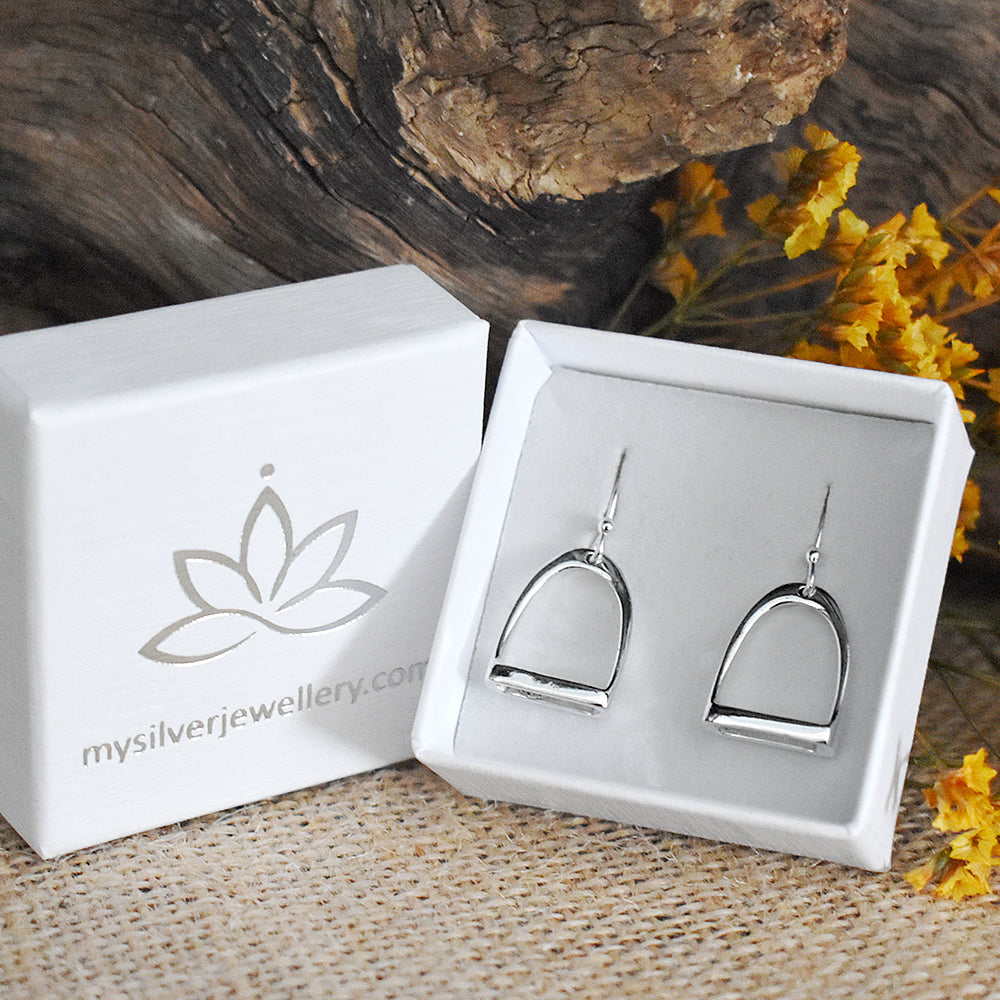 Cavelli stirrup drop earrings