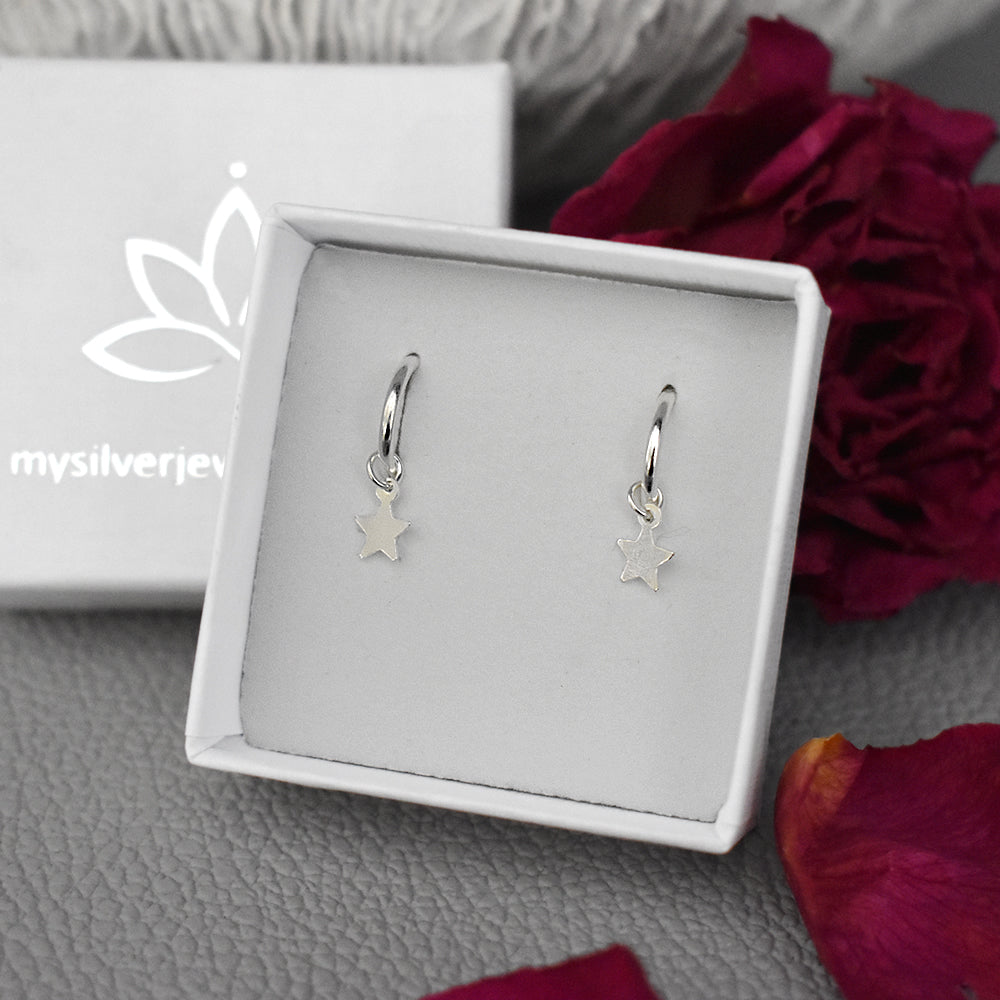 Smile hoop earrings with star charm