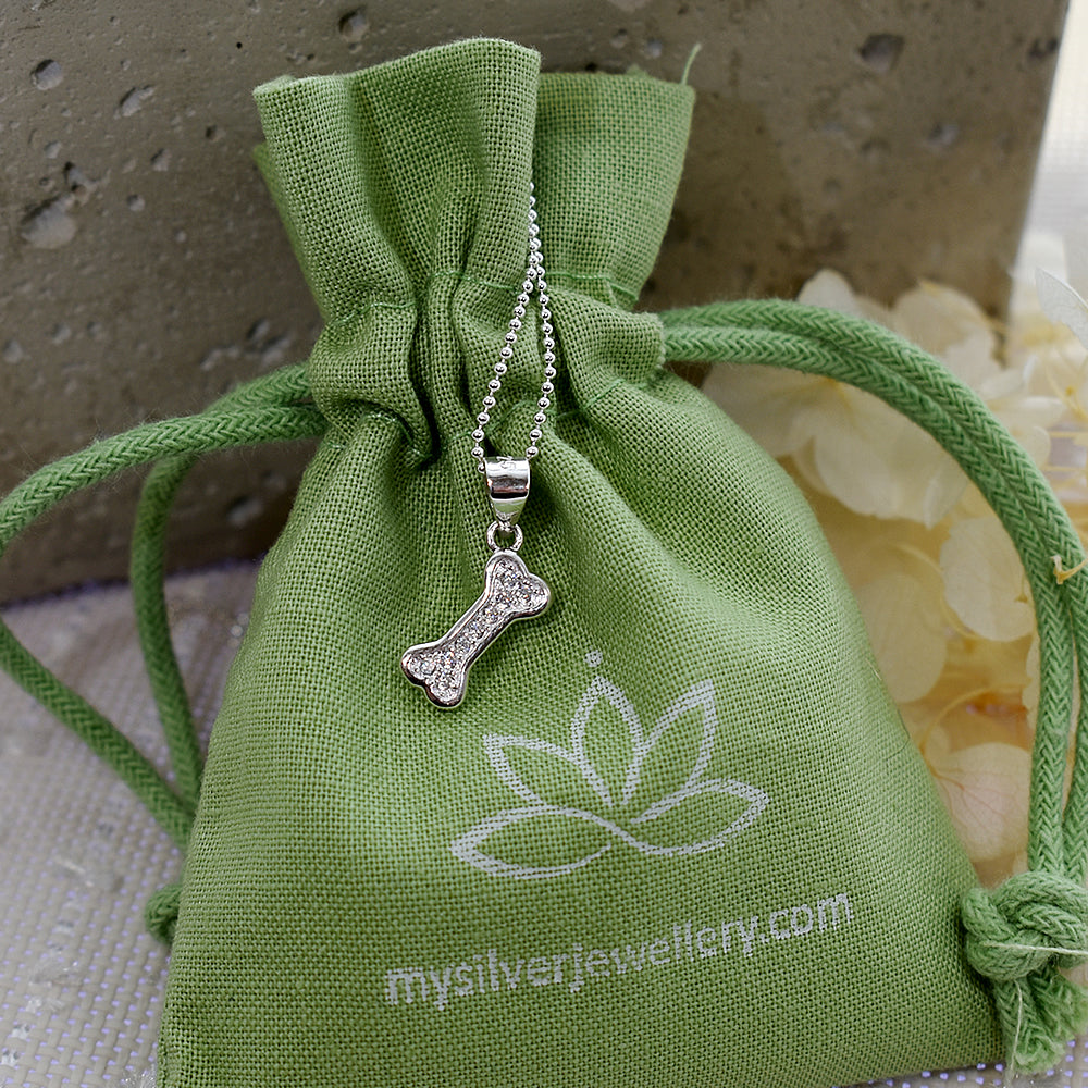 Alianna dog bone pendant