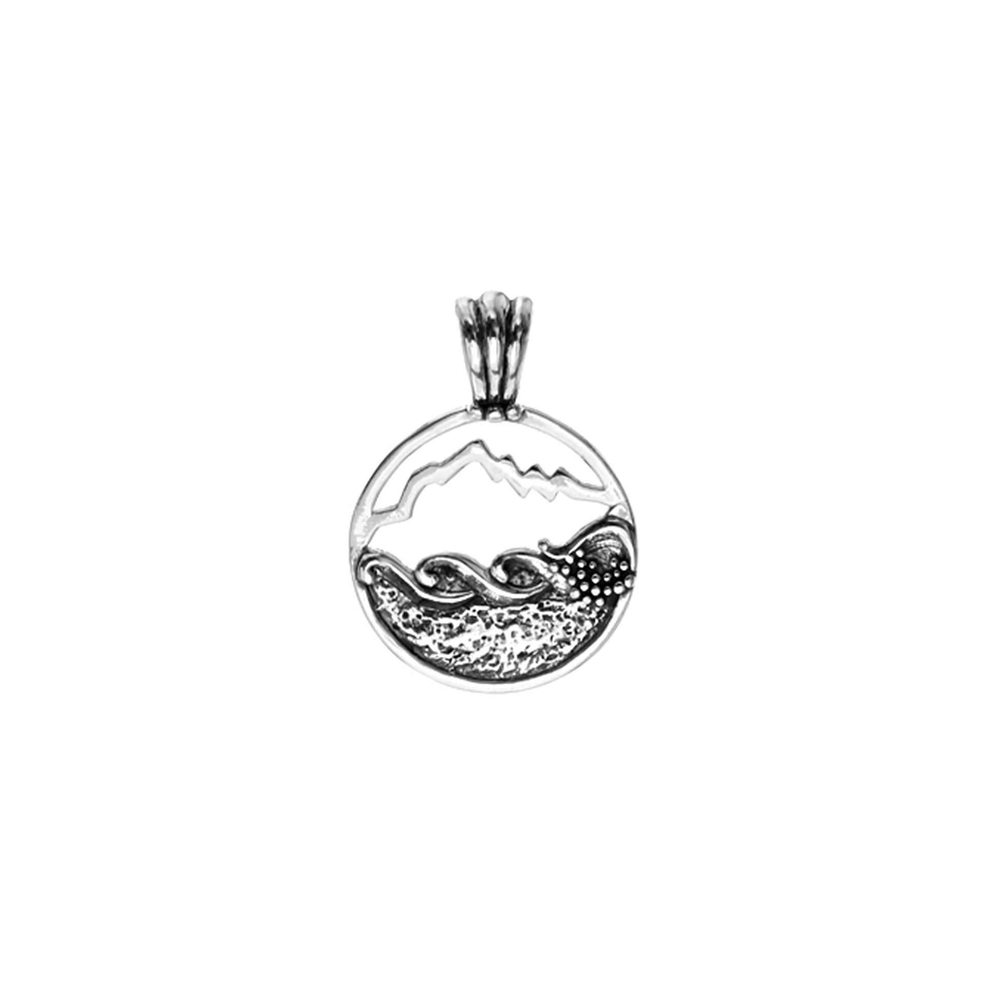 Liana mountain and ocean explorer pendant