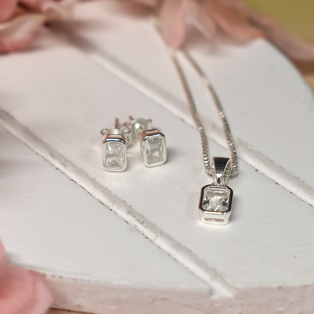 Tiffany baguette cut CZ pendant