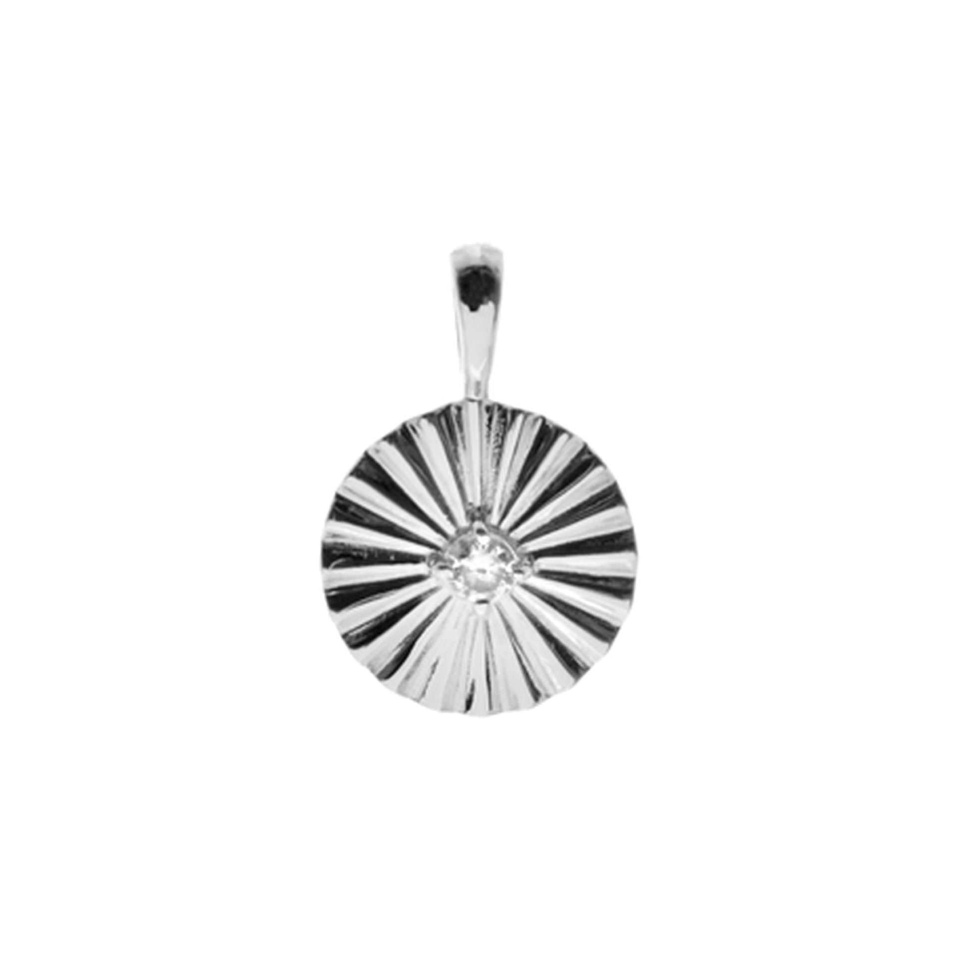 Davina round fan CZ pendant