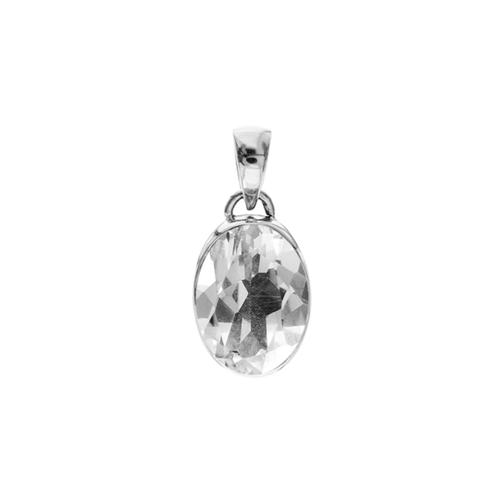 Samira oval quartz pendant
