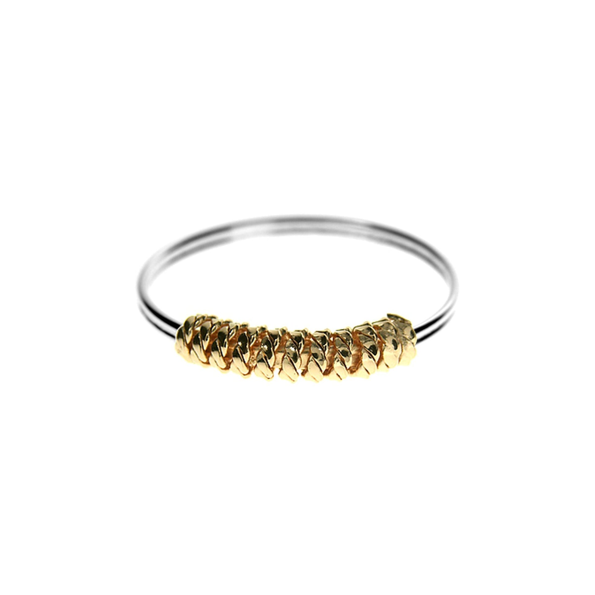 Simple ring with yellow gold plated coiled rope shoulder
