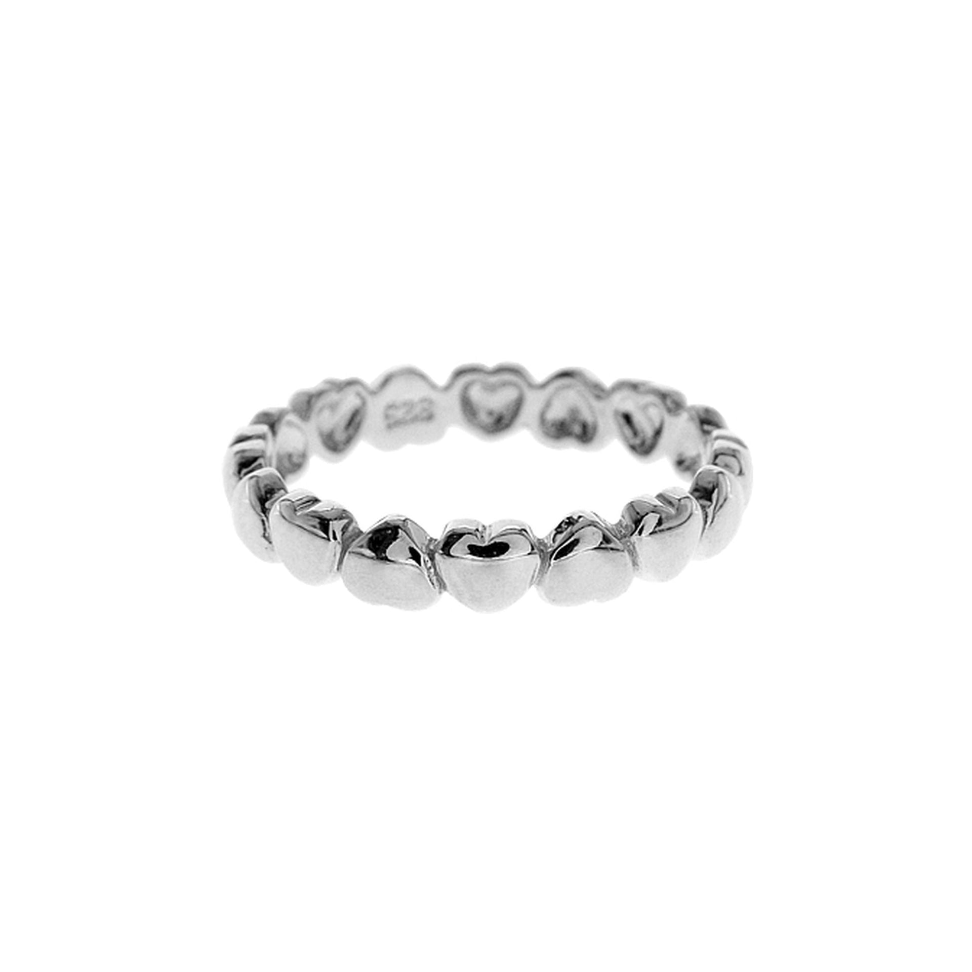 Amora linked heart band ring