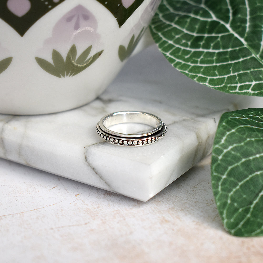 Isla oxidised bobble design spinning ring