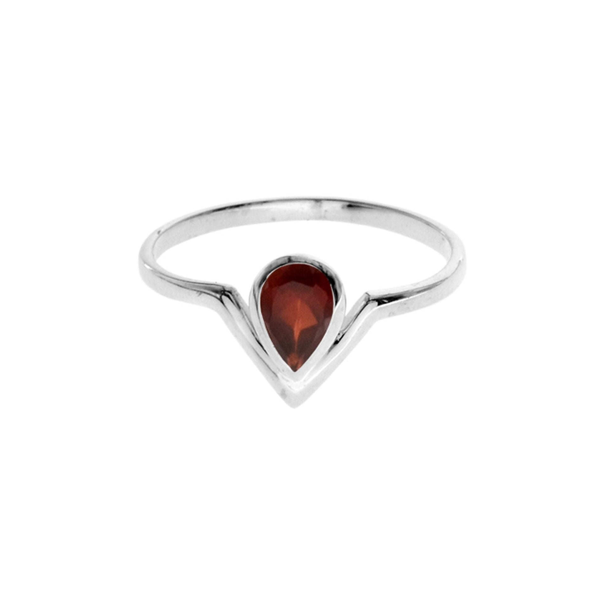 Lola teardrop garnet facet 'V' ring