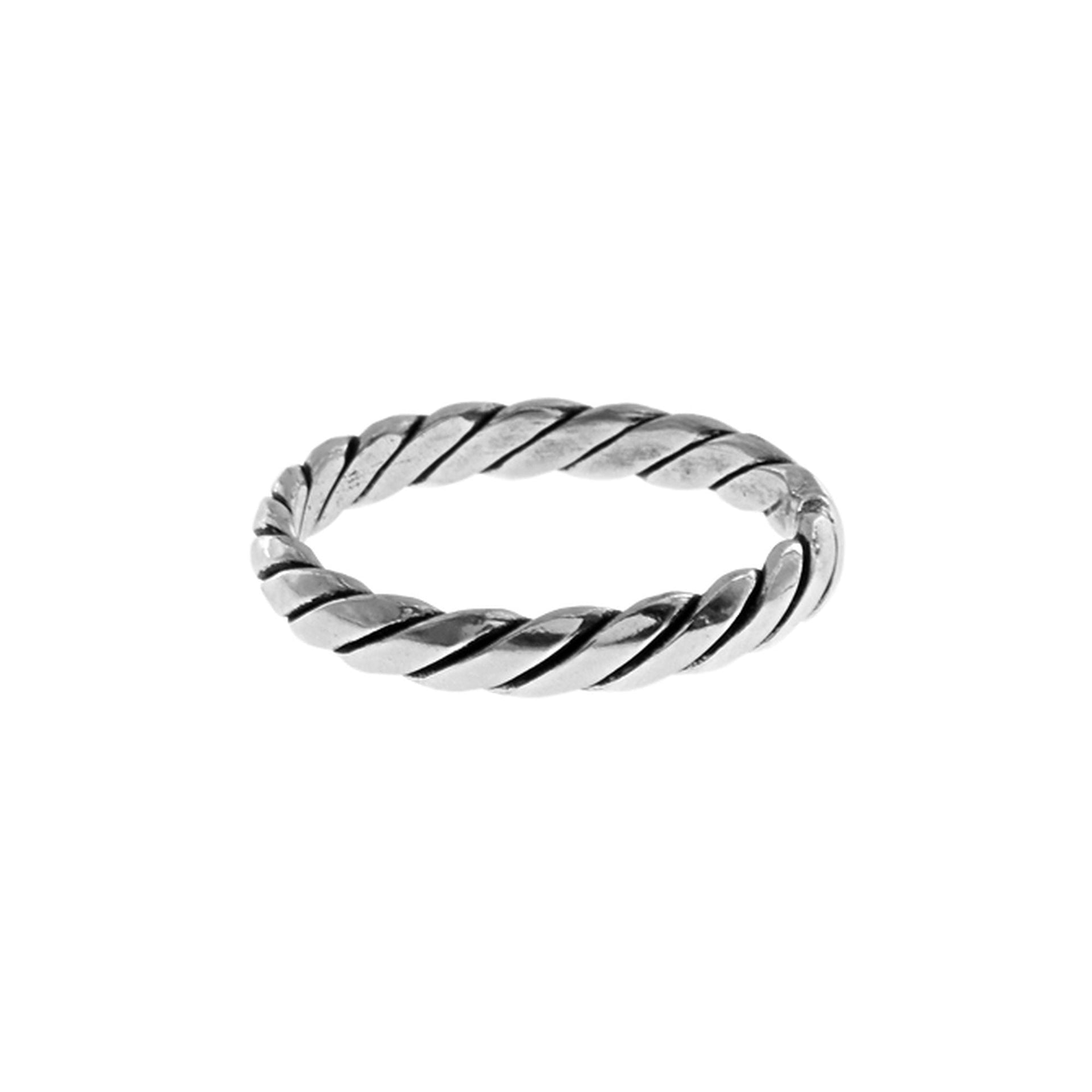 Phoebe simple rope ring