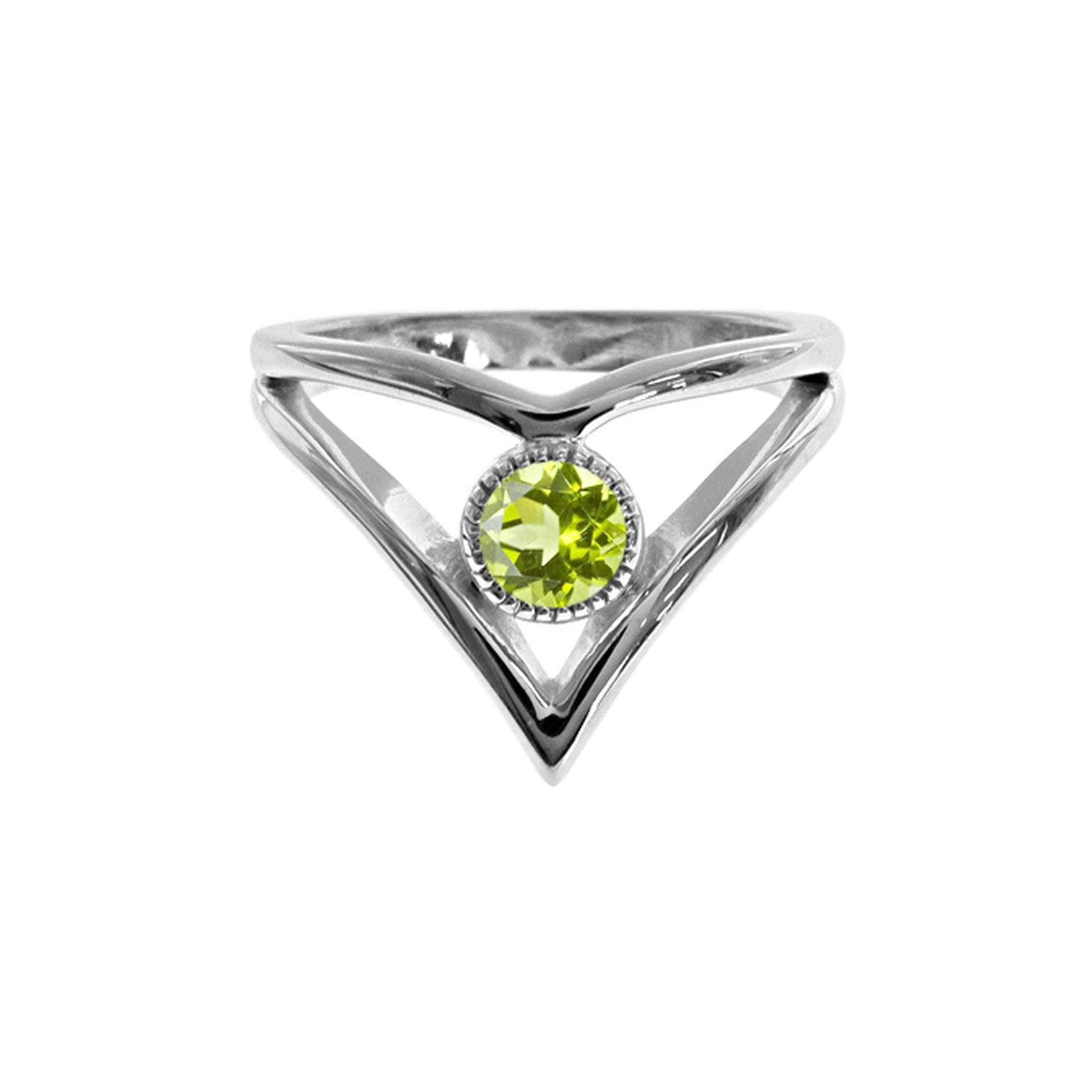 Lola open chevron peridot facet ring