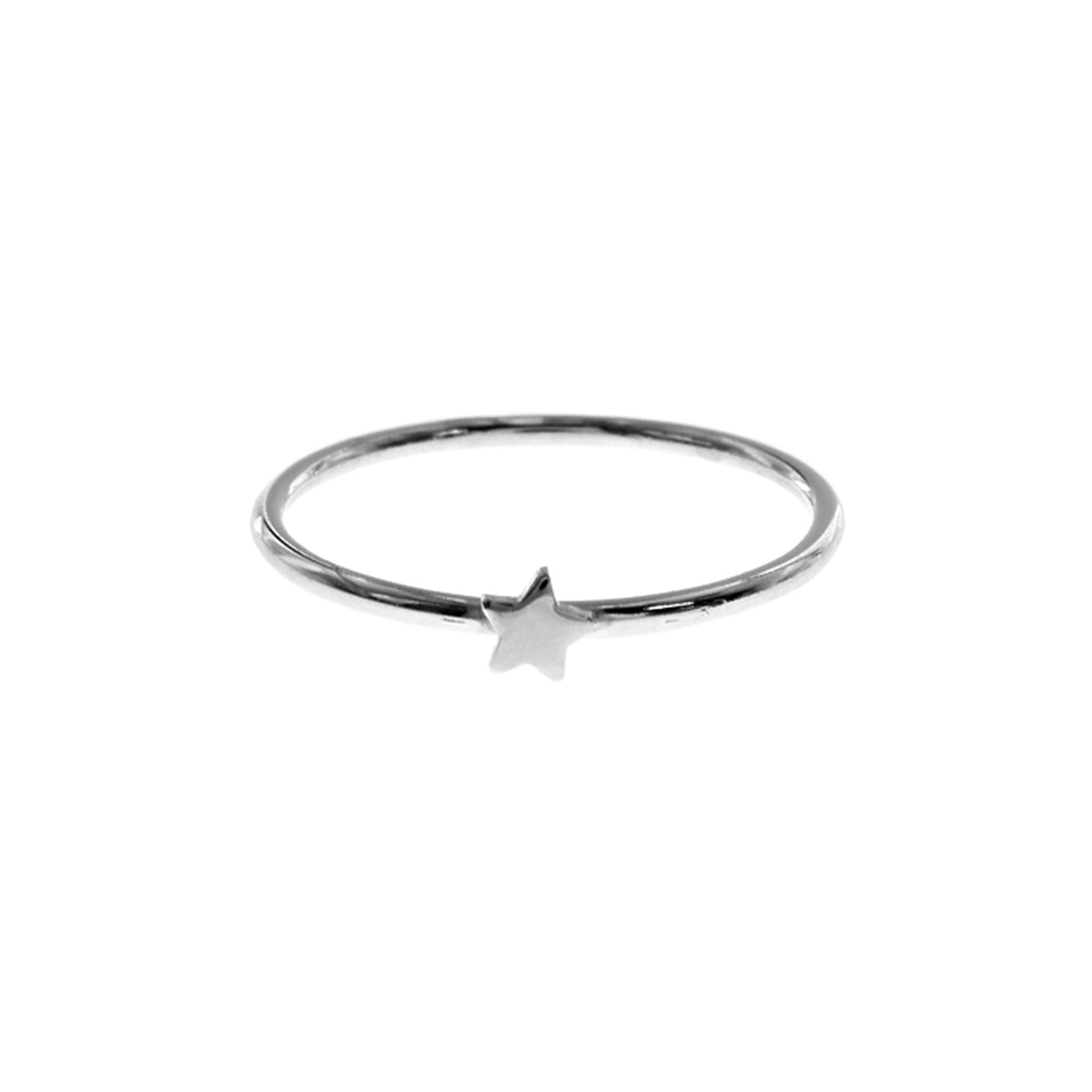 Faith fine small star ring