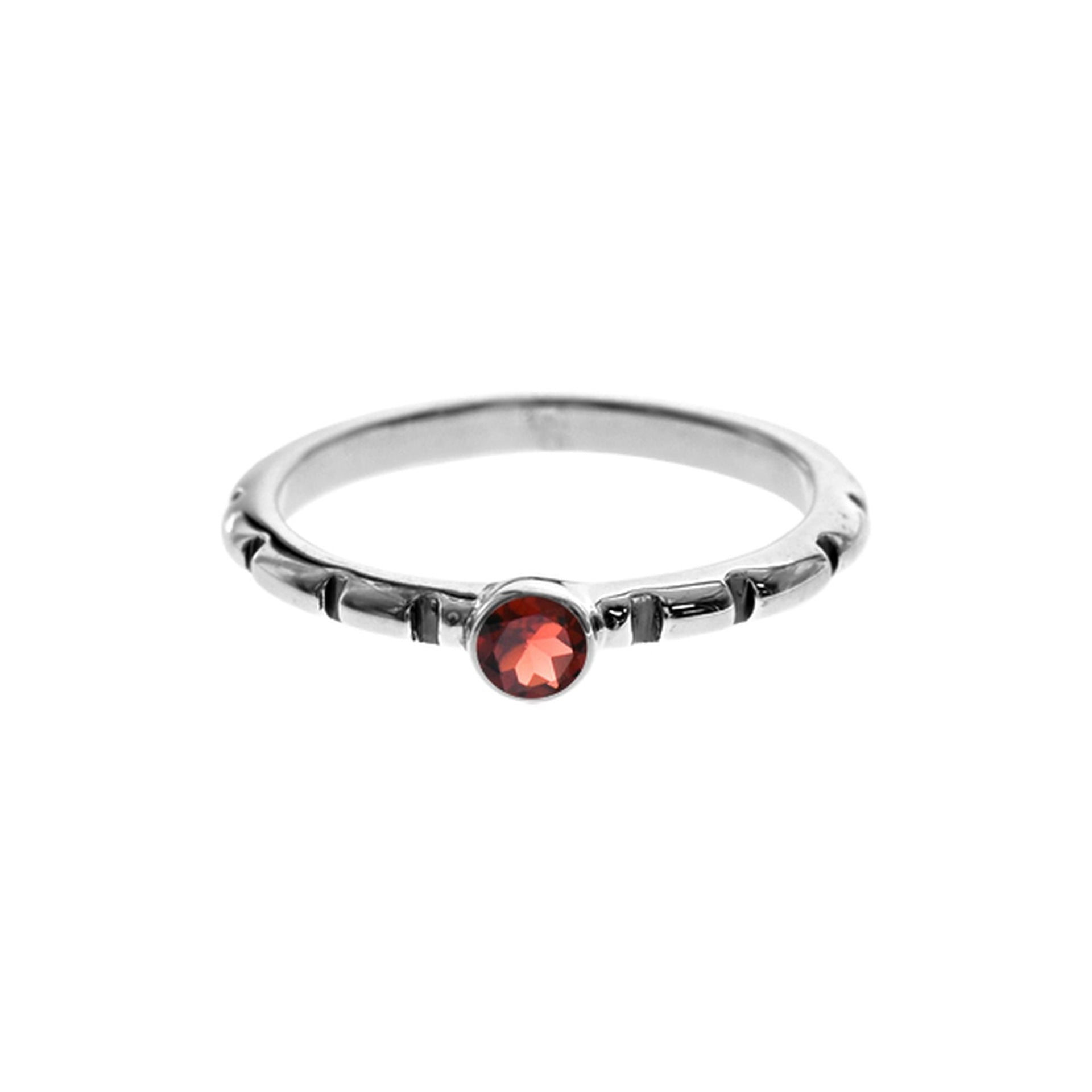 Lola notched garnet ring