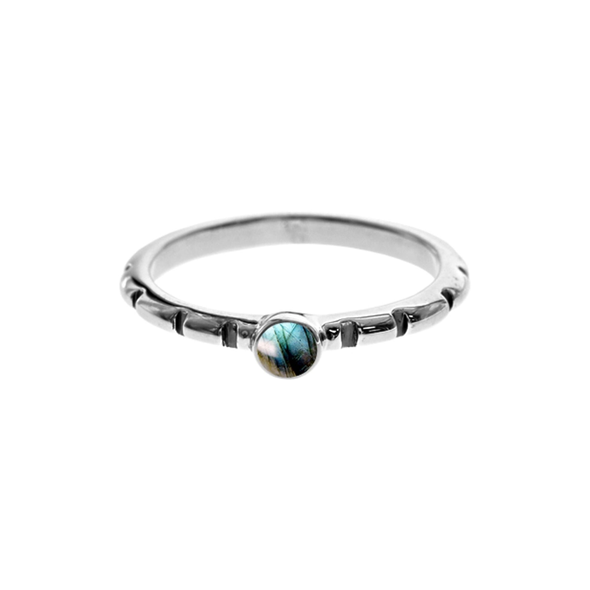 Lola notched labradorite ring