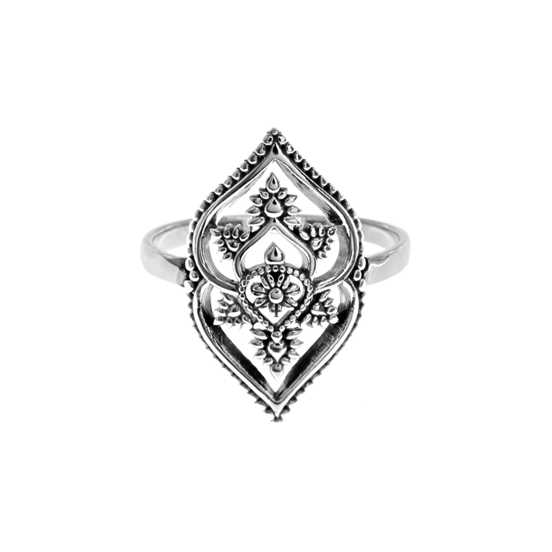 Catalina vintage flower motif ring