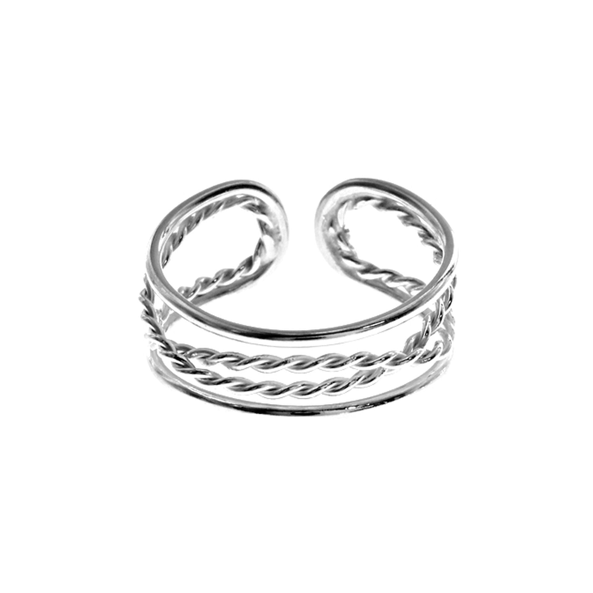 Cora adjustable crossover rope ring