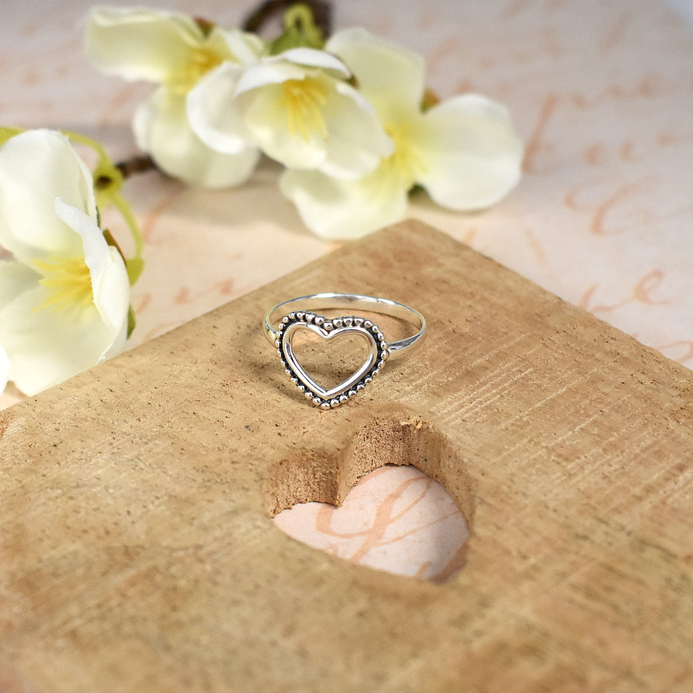 Isla oxidised bobble heart ring