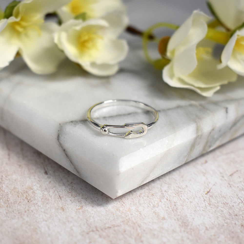 Erica safety pin ring
