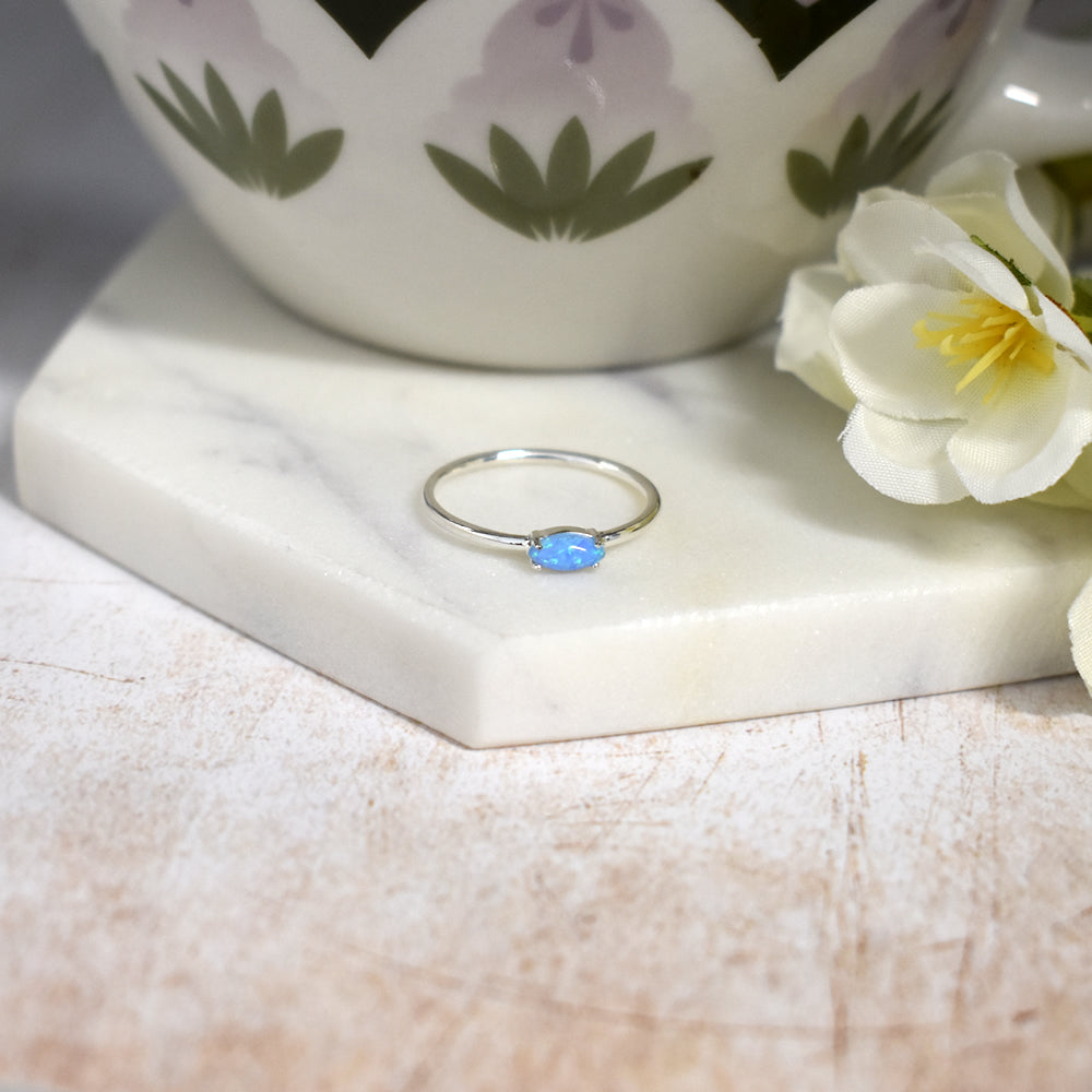 Bethan single marquis blue opalique ring