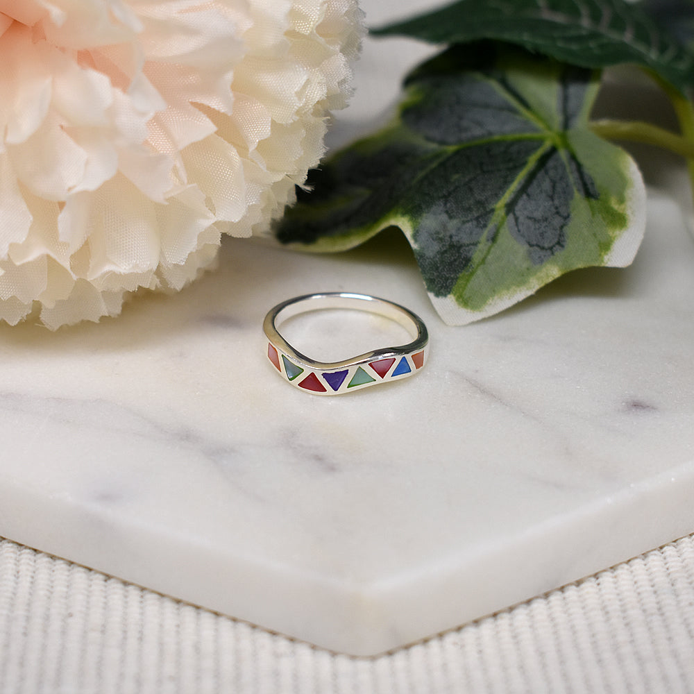 Bronwen mother of pearl triangle wave ring