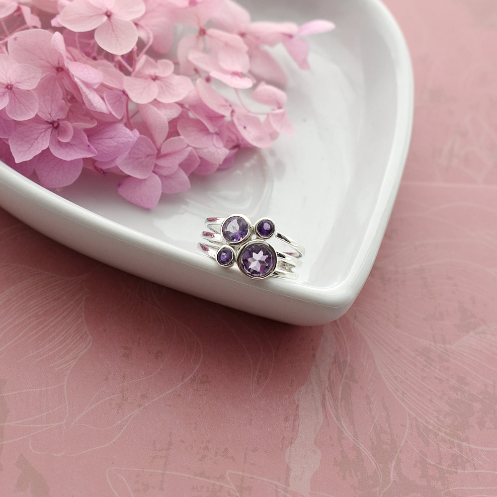 Ivy four amethyst facet split band ring