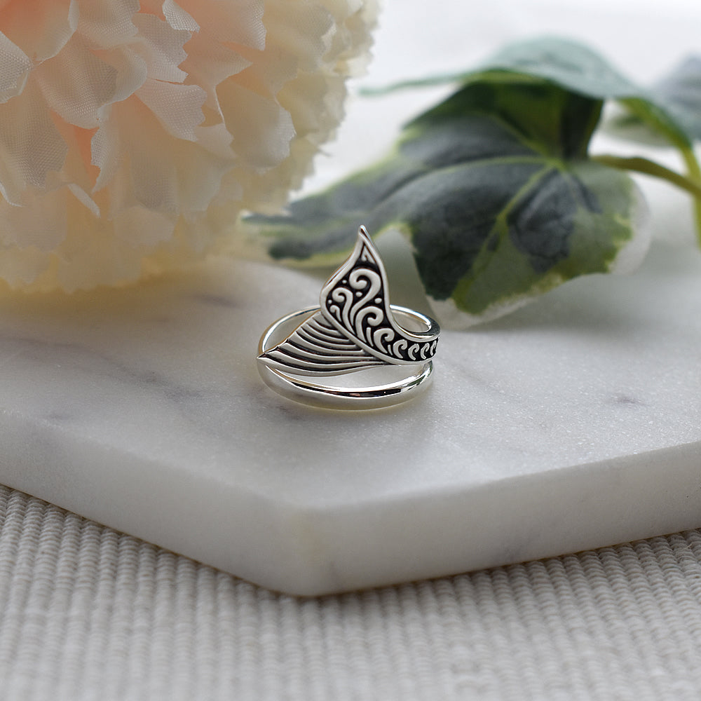Mila boho wraparound whale tail ring