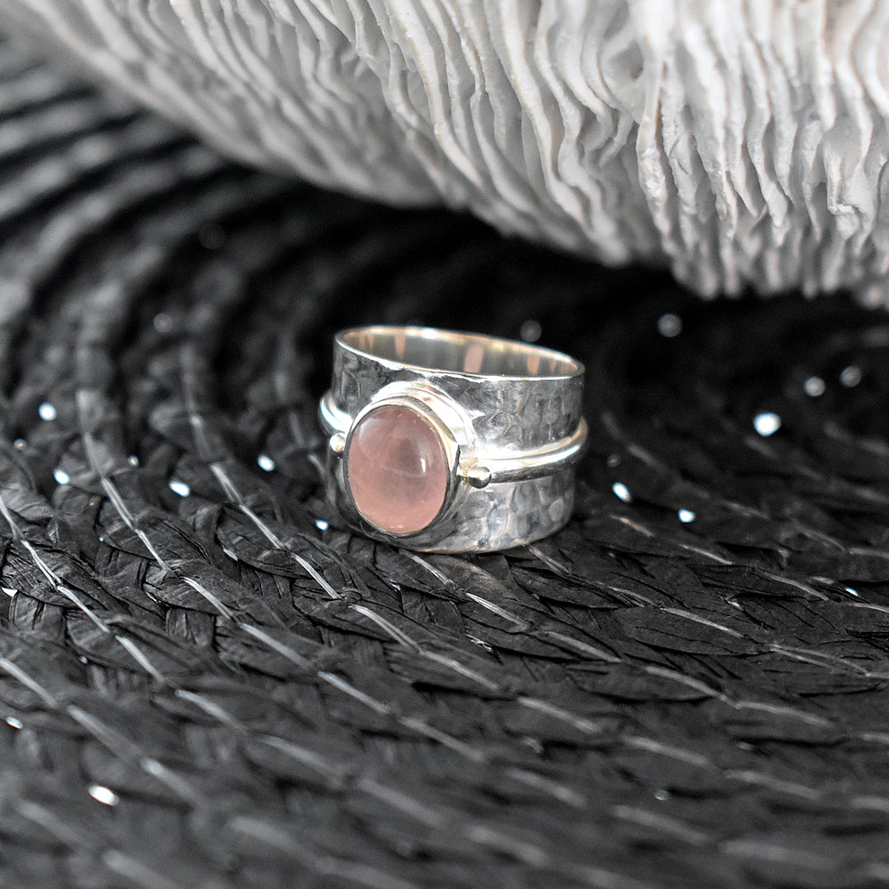 Lexi tapered band with oval rose quartz ring