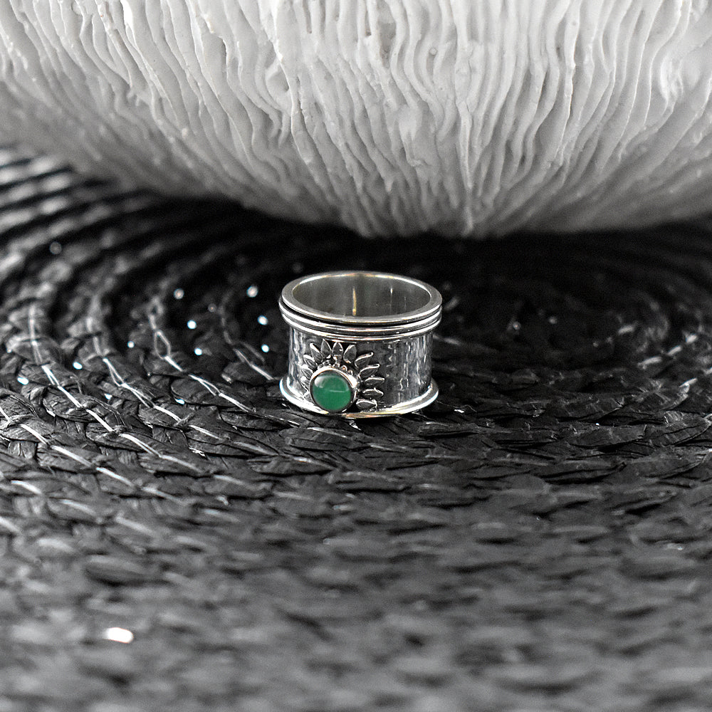 Catalina sunburst spinner ring with green agate