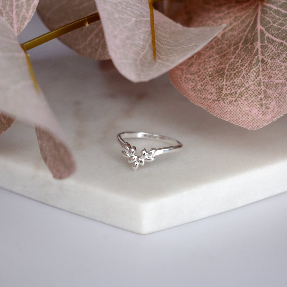 Cora wishbone petal ring
