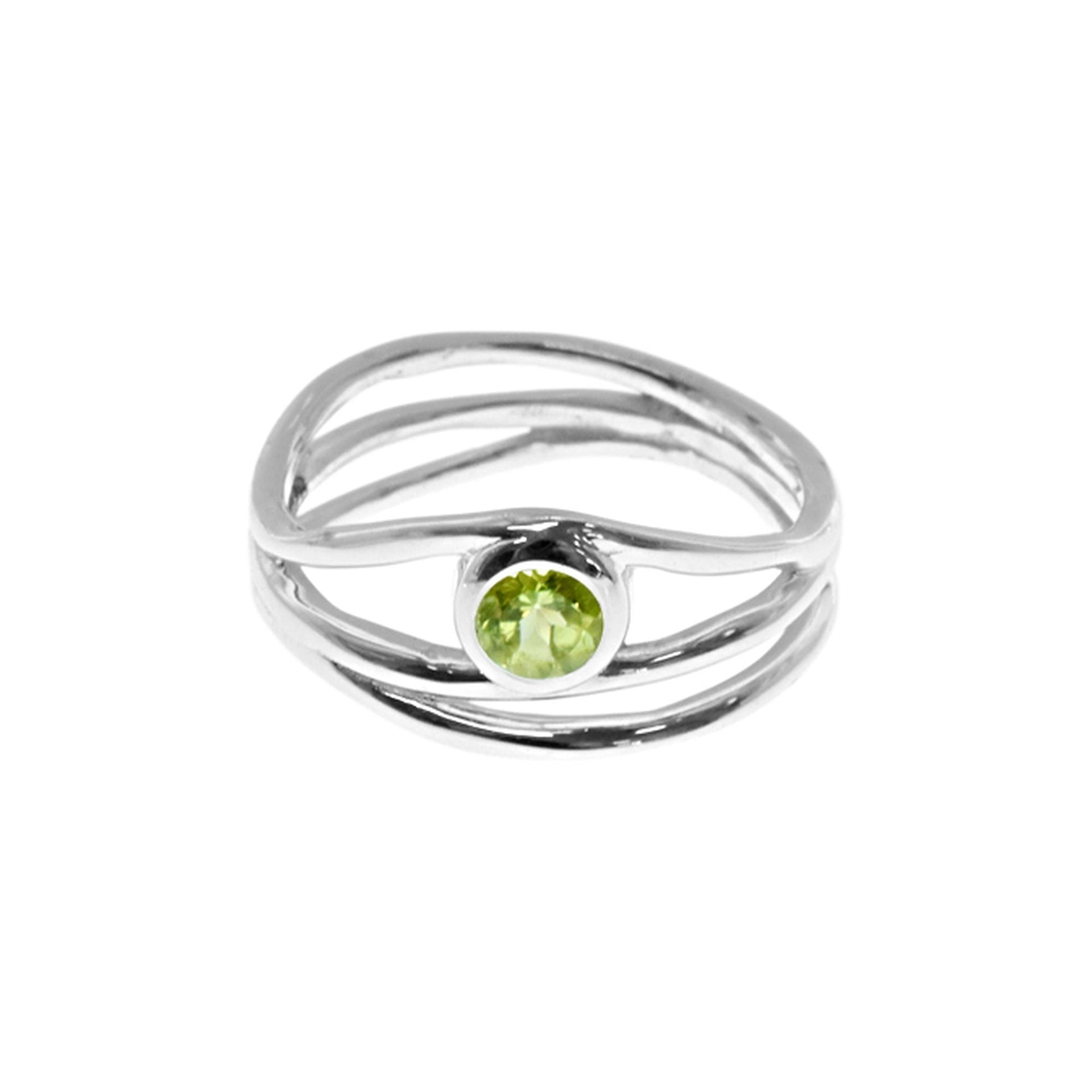 Lola triple wave peridot ring