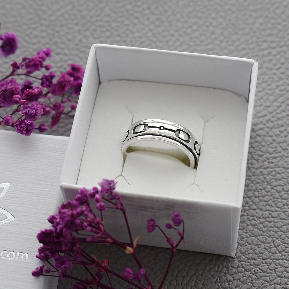 Cavelli snaffle spinning ring