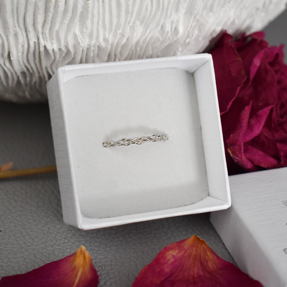 Phoebe loosely entwined rope band ring