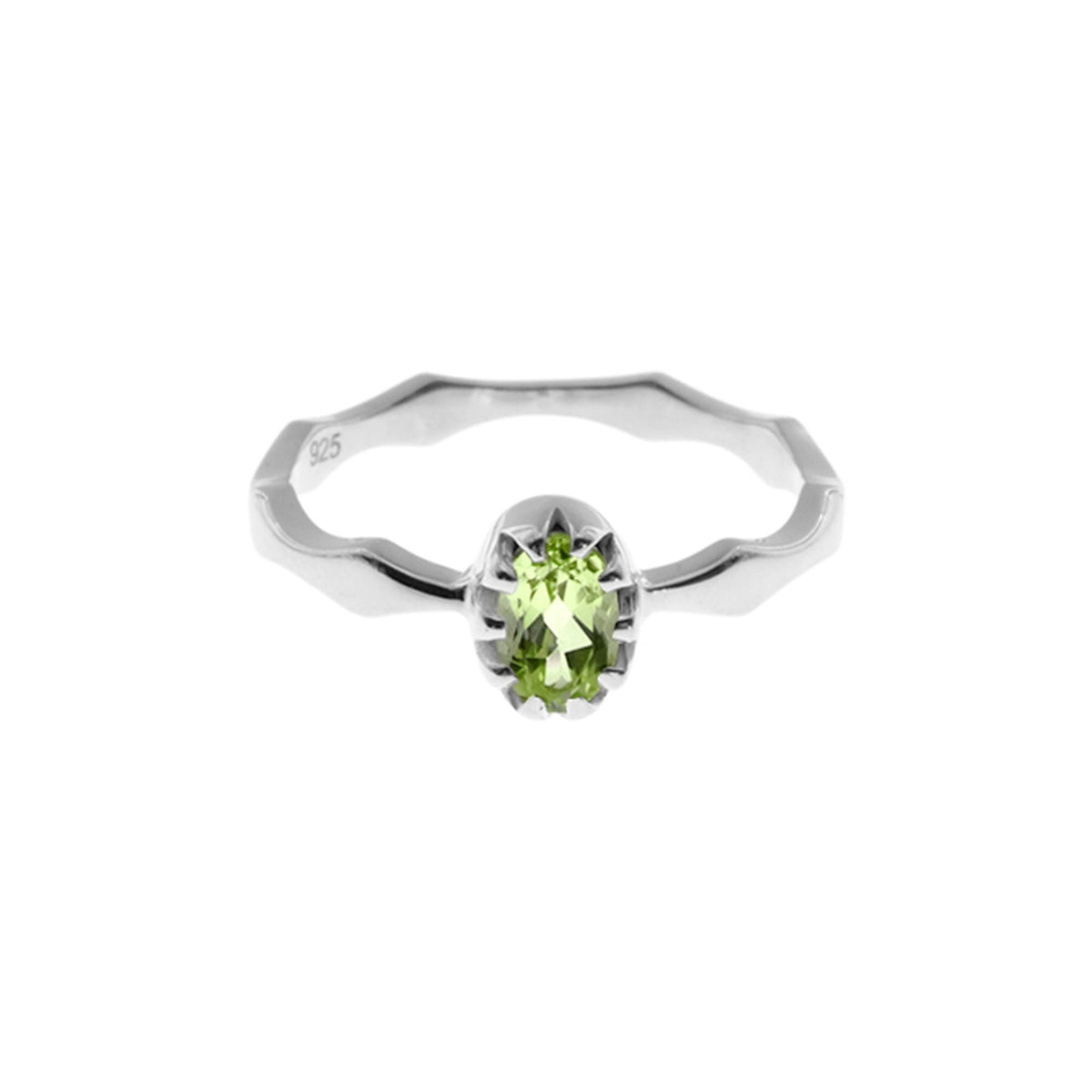 Kara wavy peridot ring