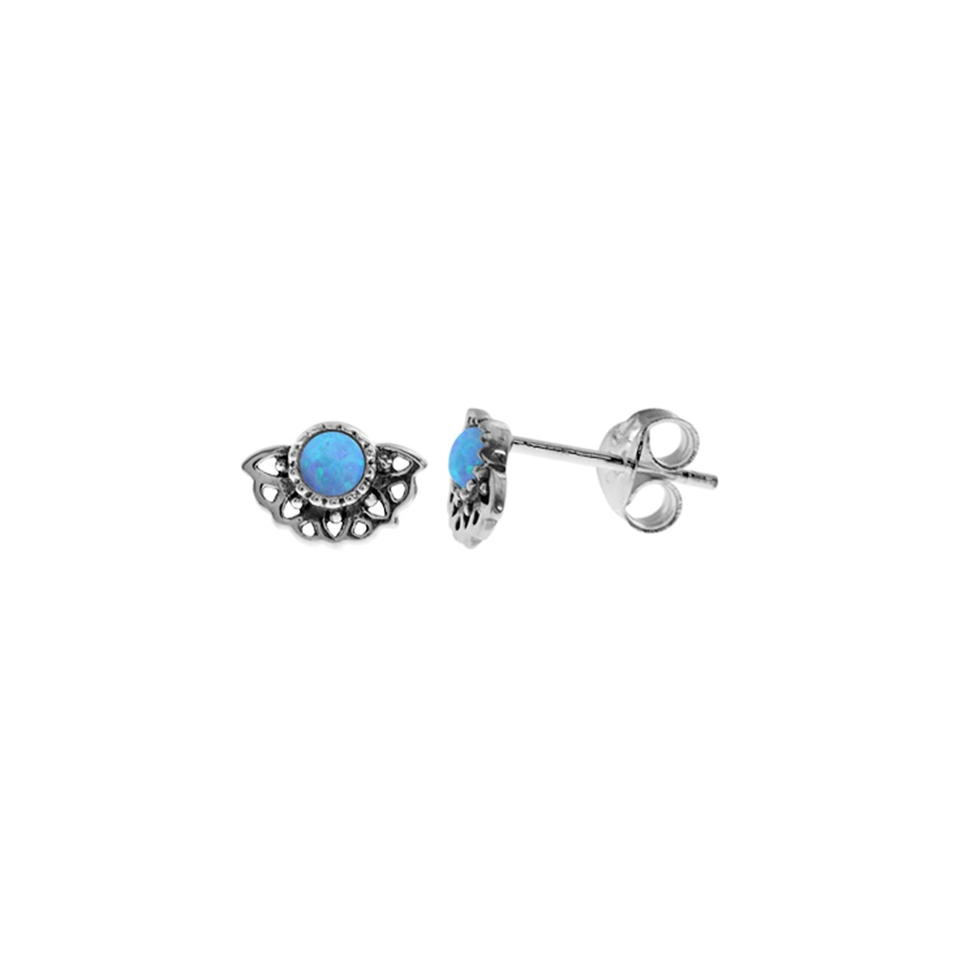 Sabrina round blue opalique studs