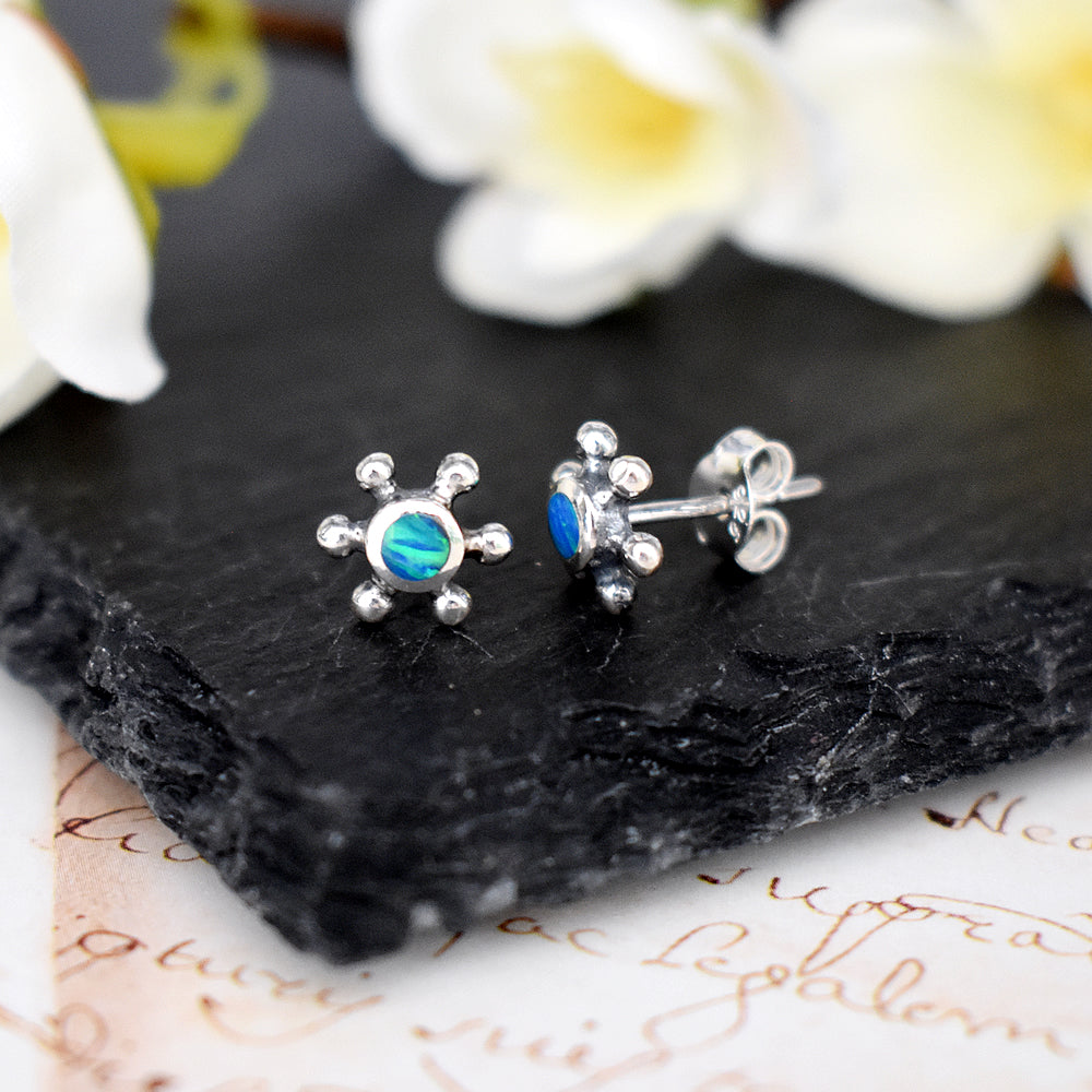 Antoinette small round blue opalique bobble studs