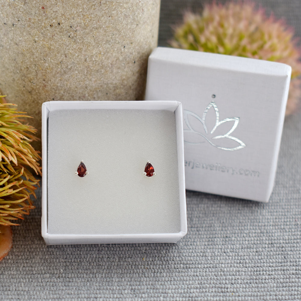 Kara dainty teardrop faceted garnet studs