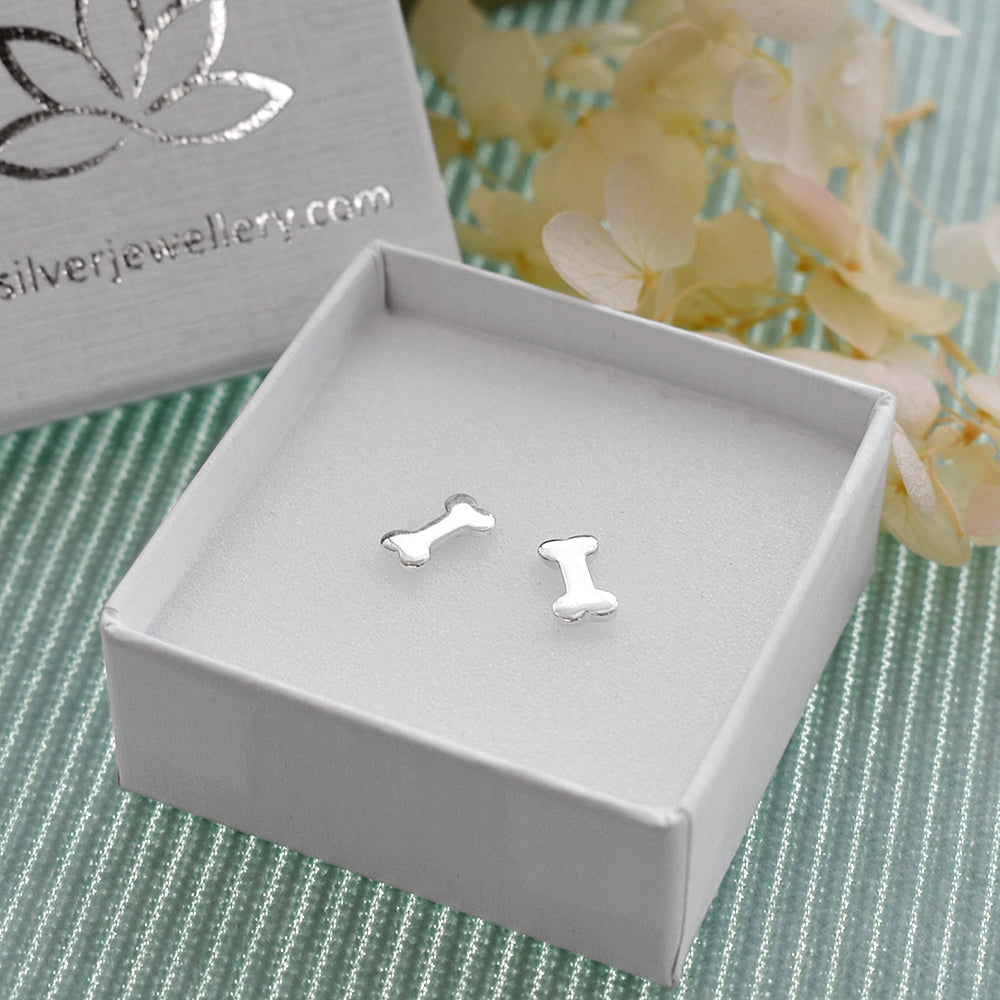 Matilda dog bone studs