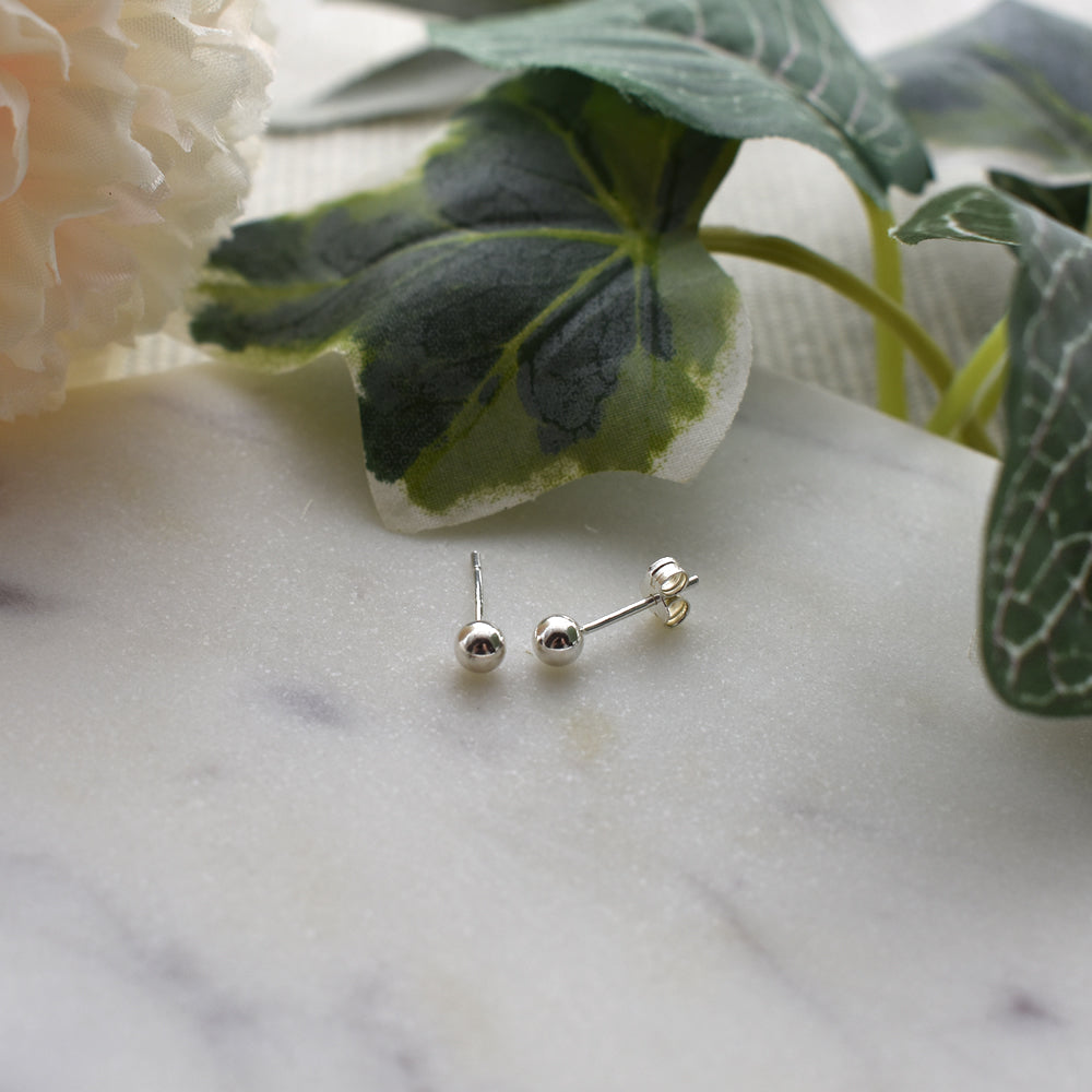 Lara large ball studs