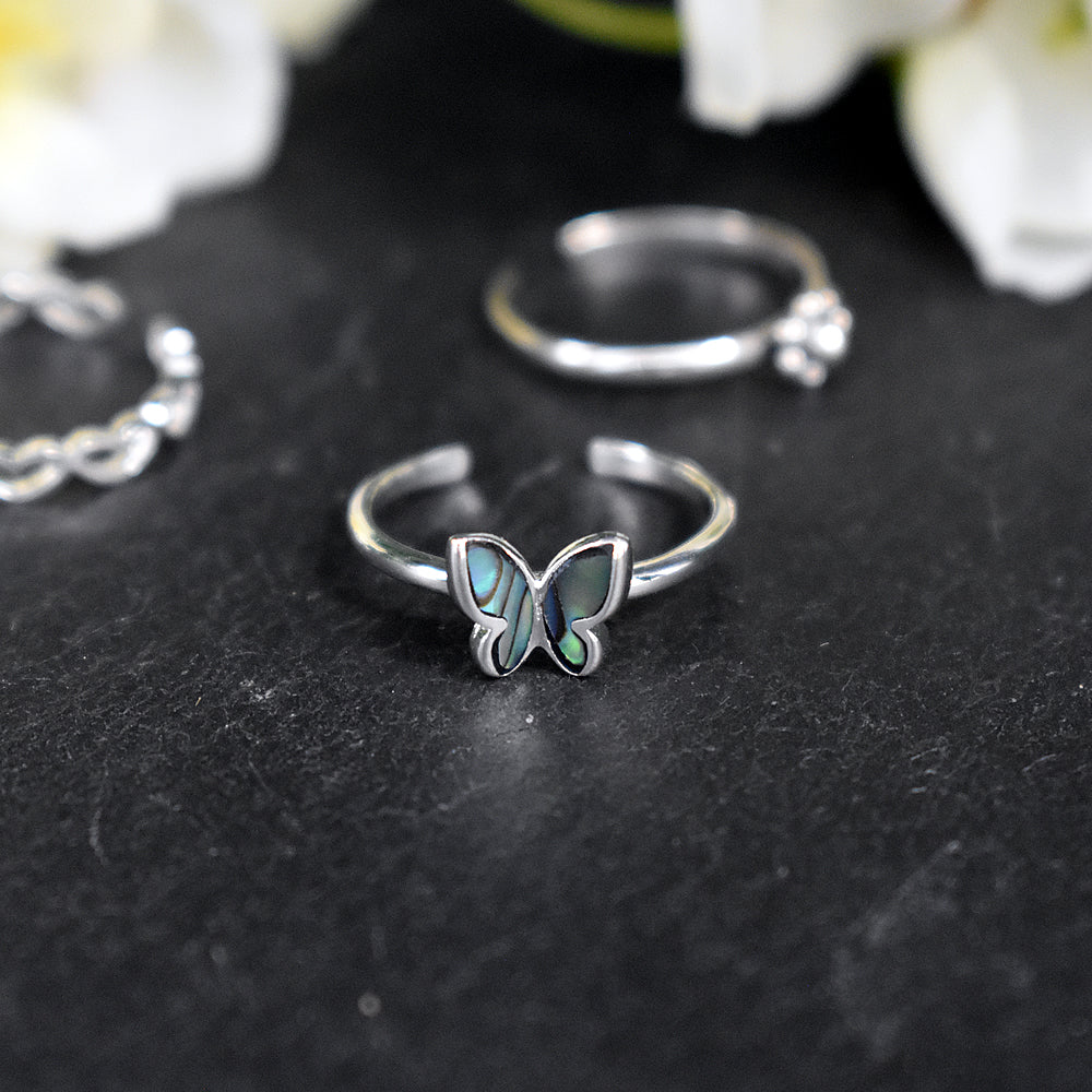 Leona butterfly toe ring