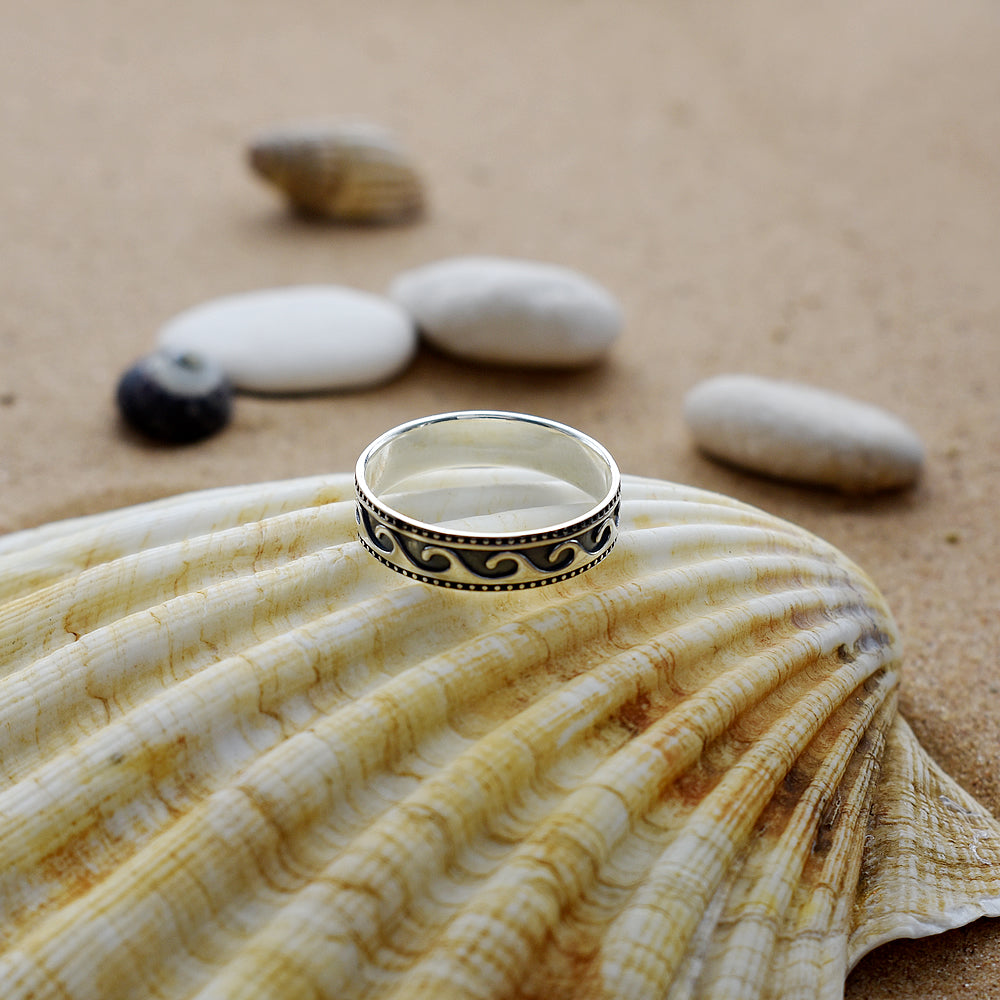 Harley oxidised silver band ring with wave detail