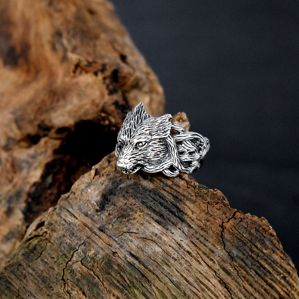 Harley silver wolf ring with Celtic knotwork
